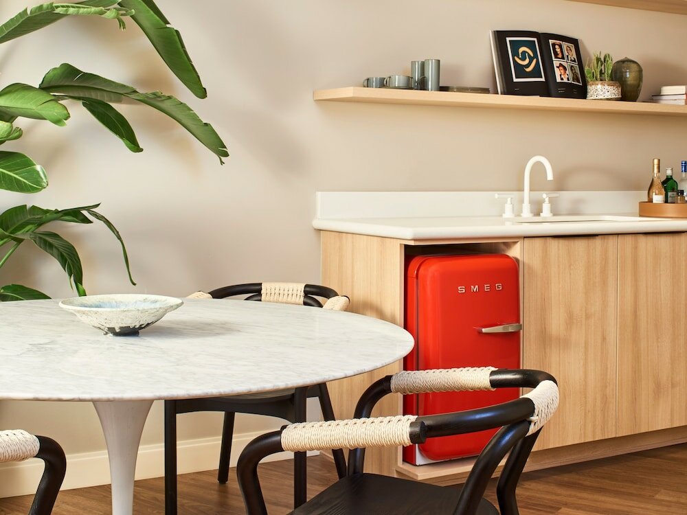 Фото Virgin Hotels Dallas