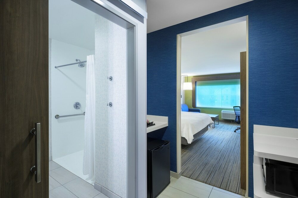 Фото Holiday Inn Express & Suites Phoenix East - Gilbert, an Ihg Hotel