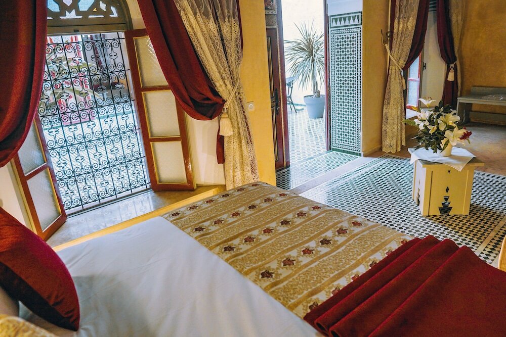 Фото Riad Zidania