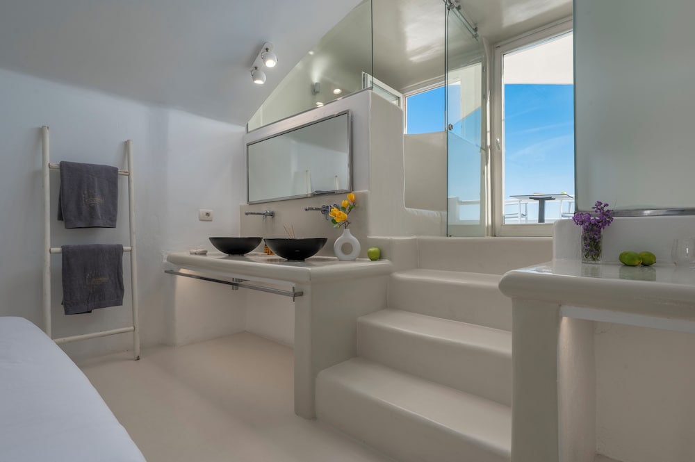 Фото Diamond Luxury Suites