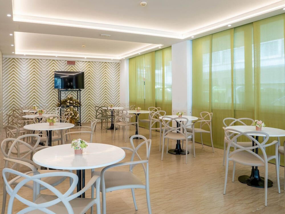 Фото Hotel Eiffel