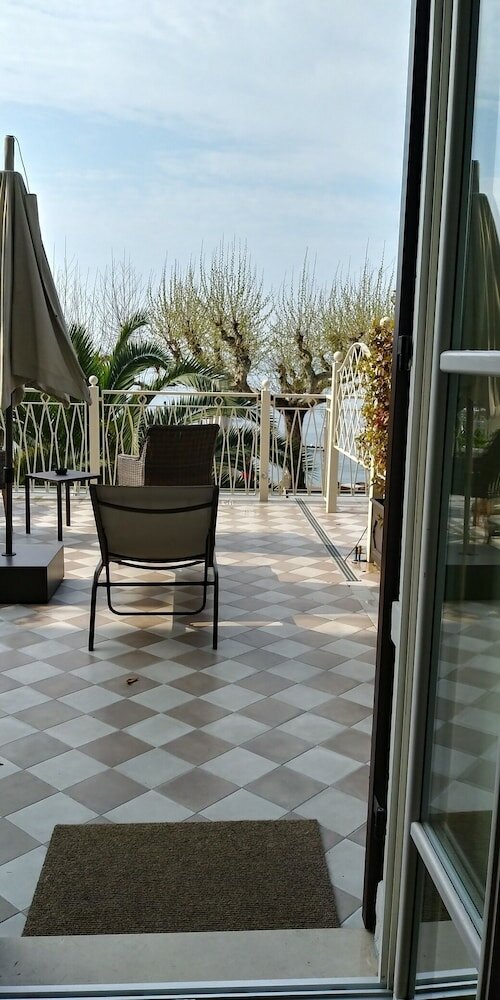 Фото La Vittoria Boutique Hotel