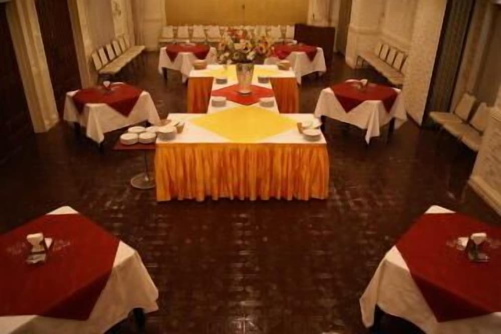 Фото Fujinomiya Green Hotel