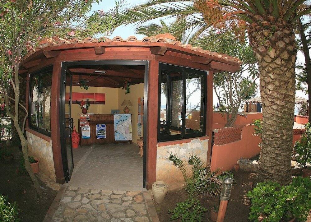 Фото Villaggio Athragon