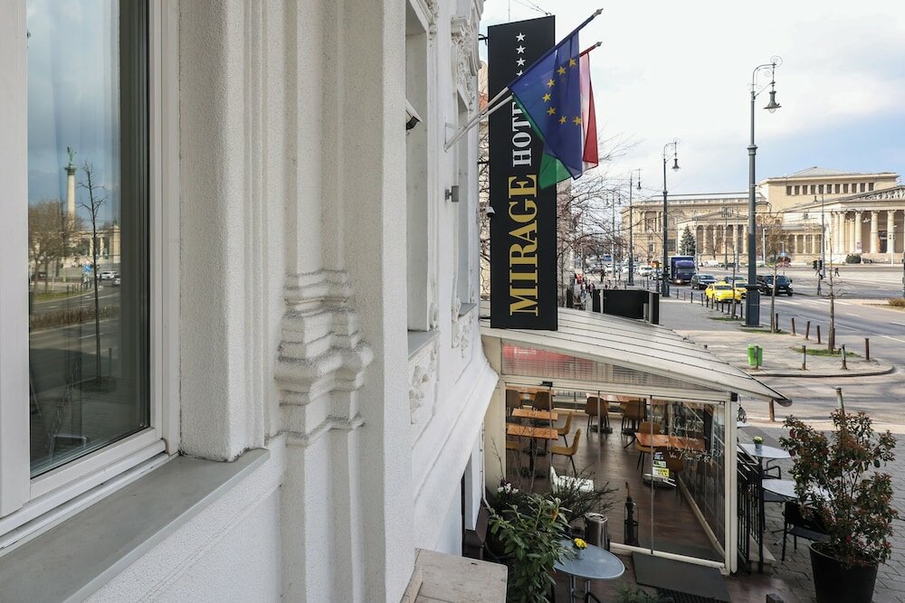 Фото Mirage Medic Hotel