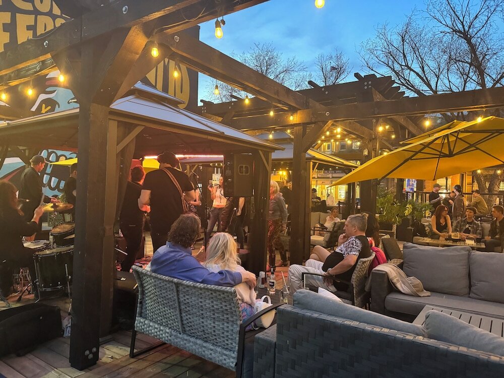 Фото Commercial Hotel