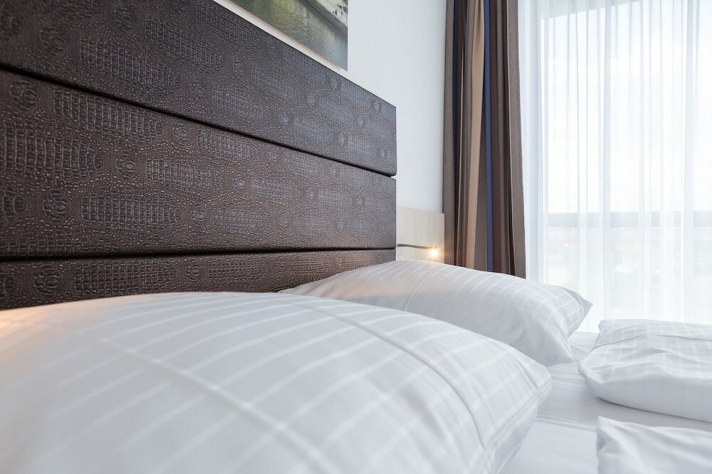 Фото Viva Hotel Lübeck