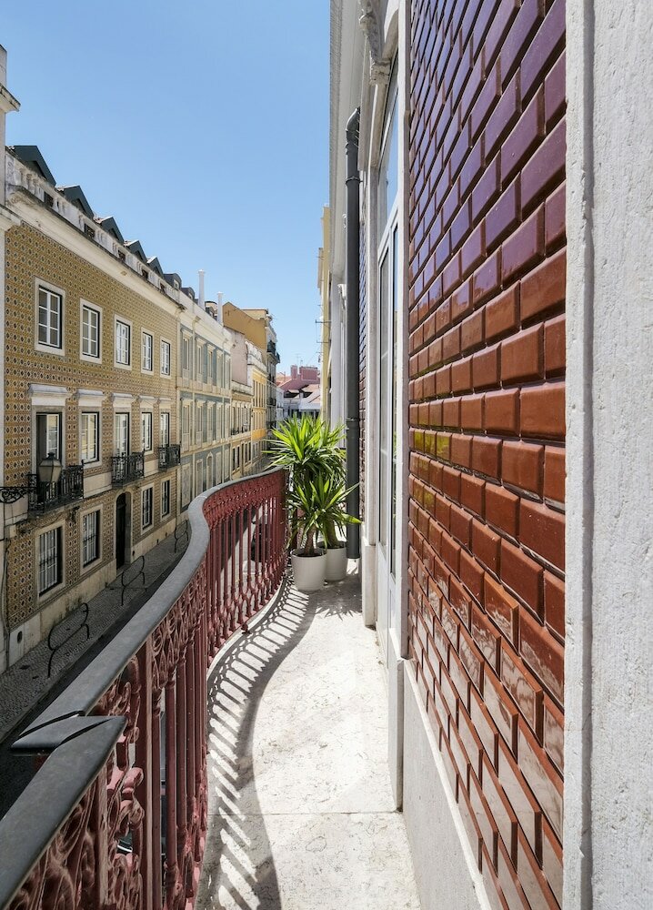 Фото 1869 Príncipe Real House