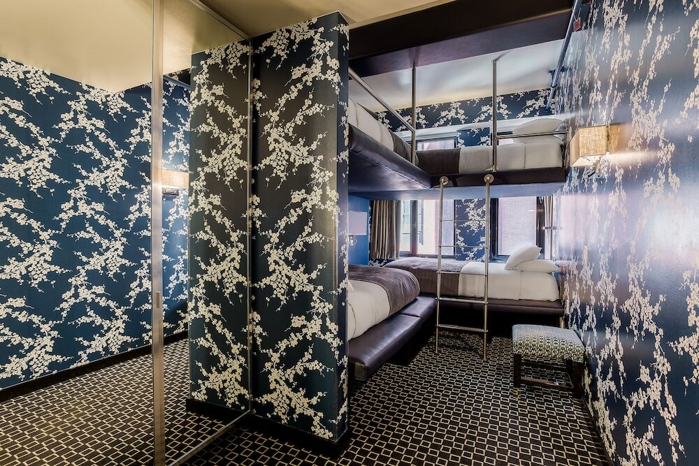 Фото 45 Times Square Hotel