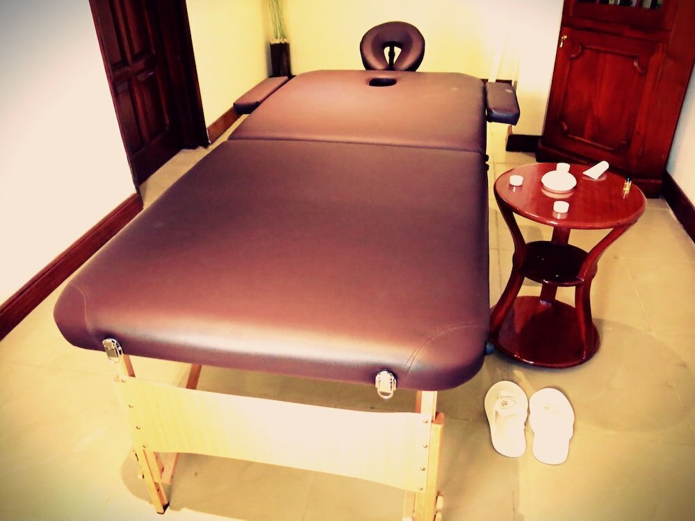 Фото Sovereign Hotel