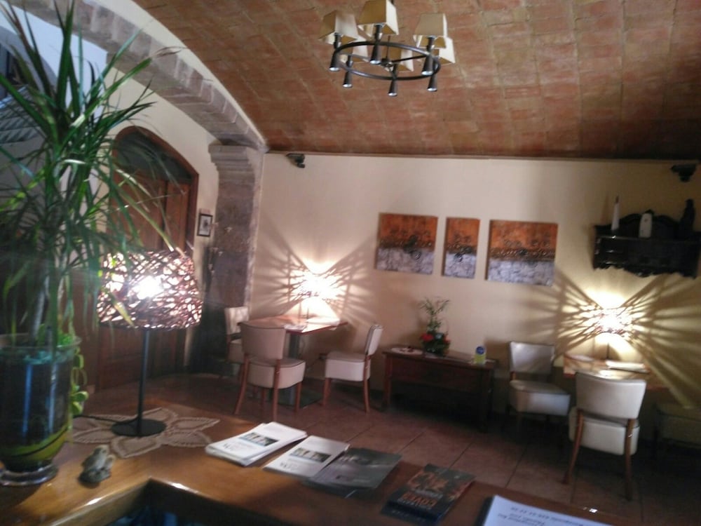 Фото Hostal Can Missè