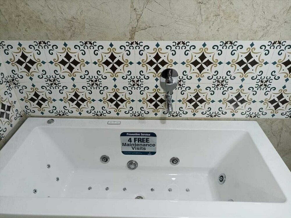 Фото Bandipur Heritage Village Resort