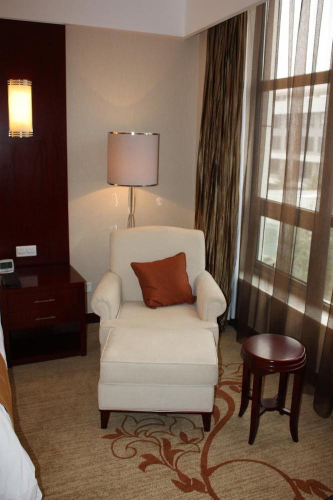 Фото New Century Fengming Resort Zaozhuang