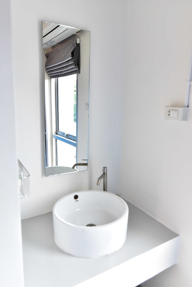 Фото L42 Hostel Suvarnabhumi Airport