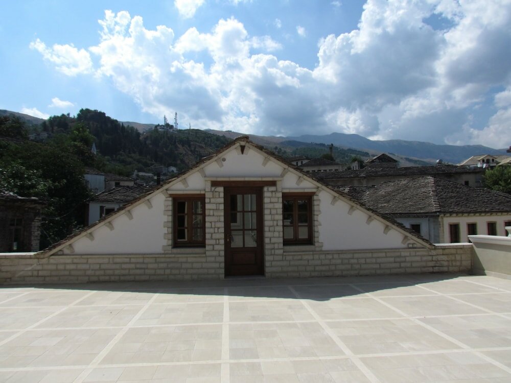 Фото Отель Argjiro