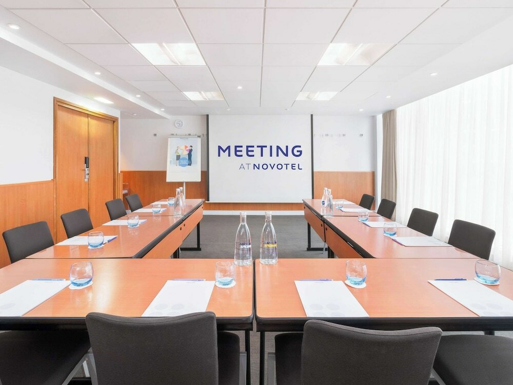 Фото Novotel London ExCeL