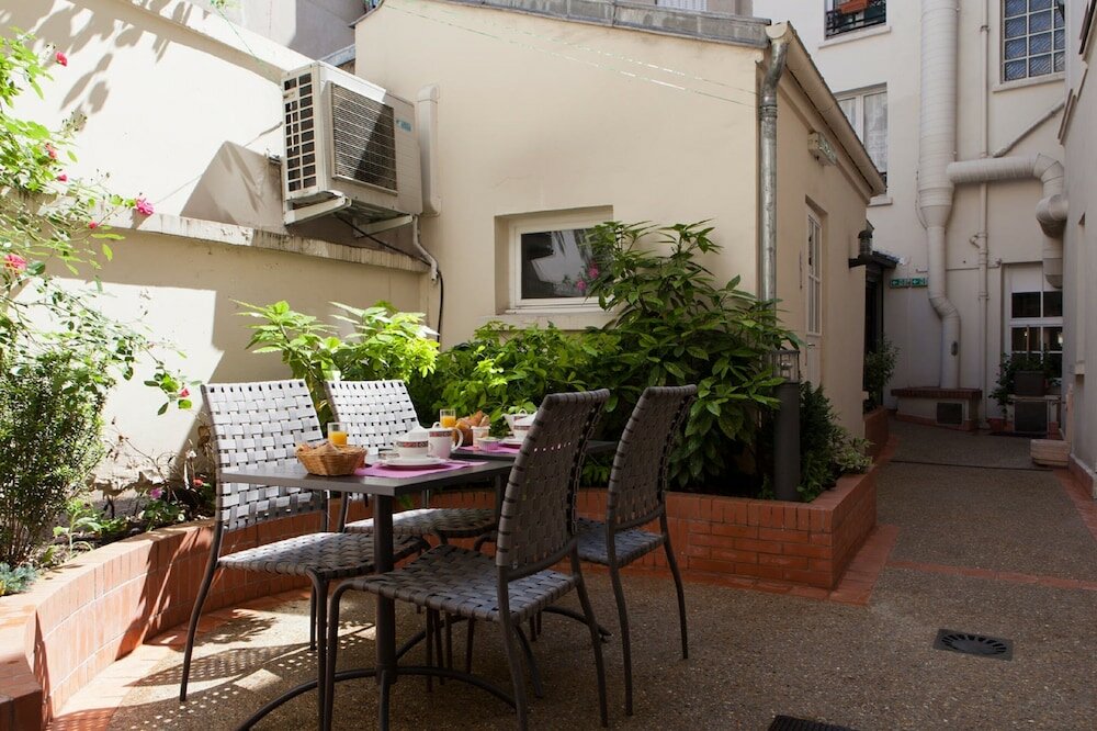 Фото Hotel Saphir Grenelle