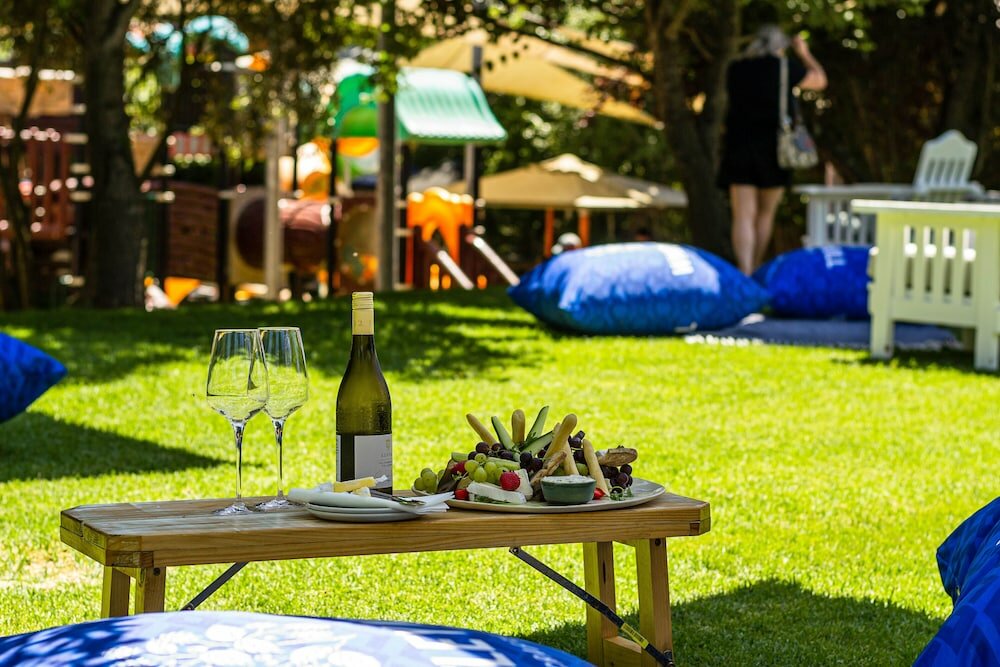 Фото Weltevreden Estate