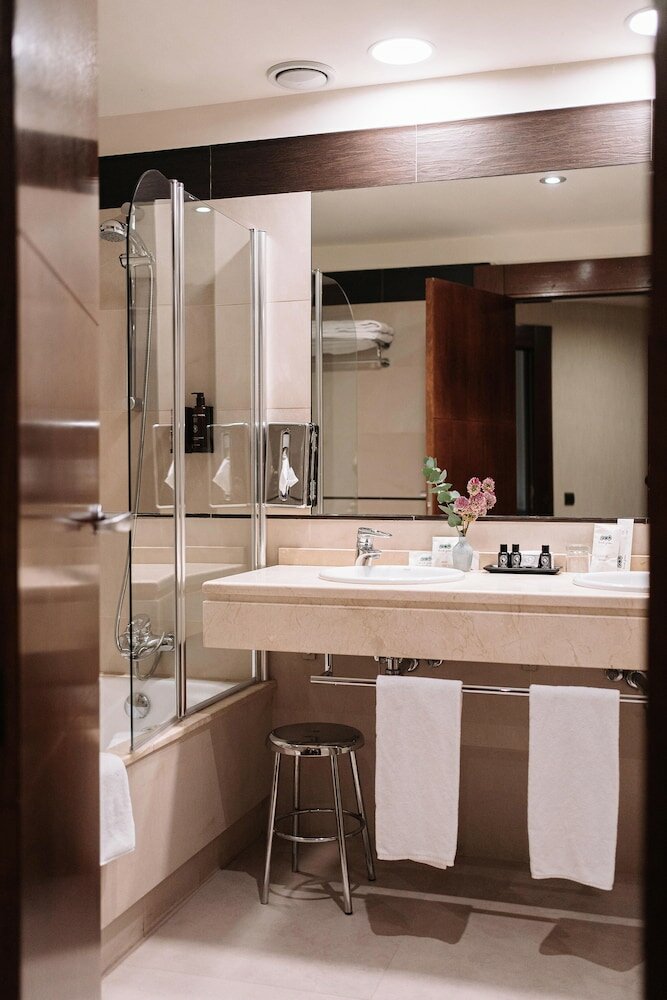 Фото Hotel Palacio Aviles, Affiliated by Meliá