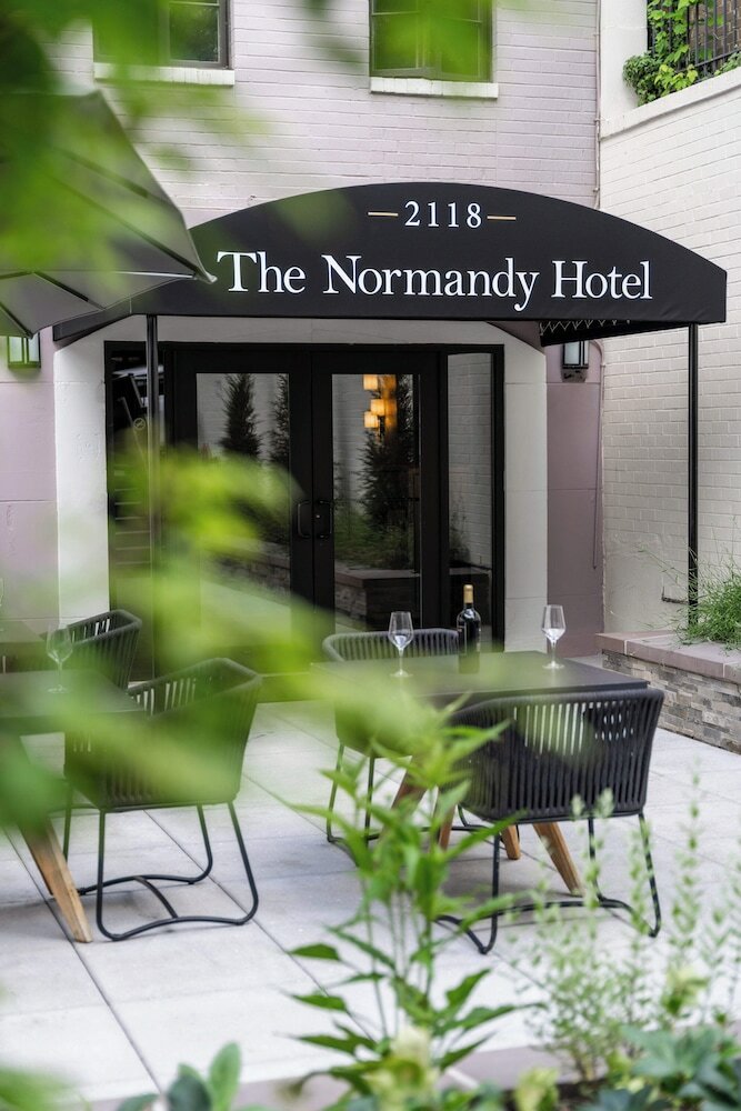 Фото The Normandy Hotel