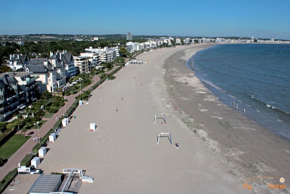Фото Hôtel Vacances Bleues Villa Caroline