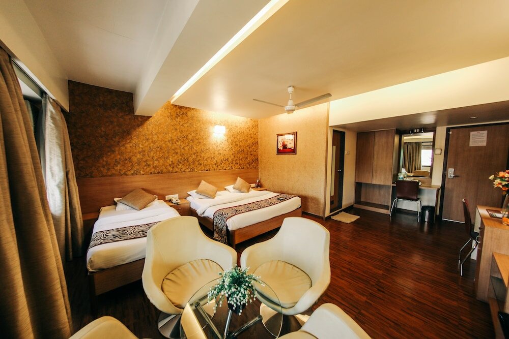 Фото Hotel Maharana Inn Chembur