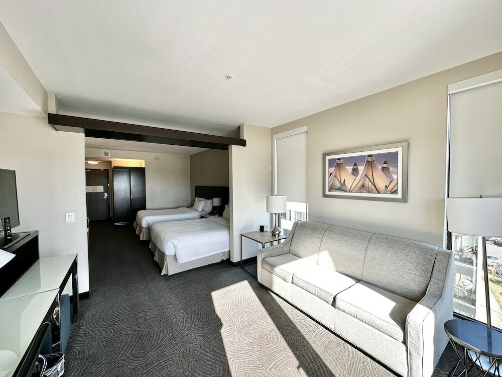 Фото Fairfield Inn & Suites by Marriott Denver Downtown