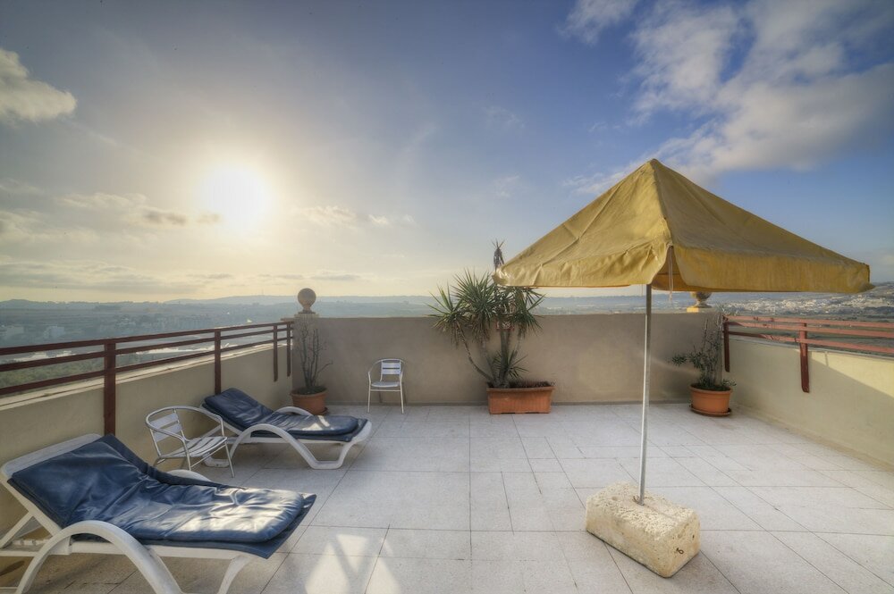 Фото Bella Vista Hotel