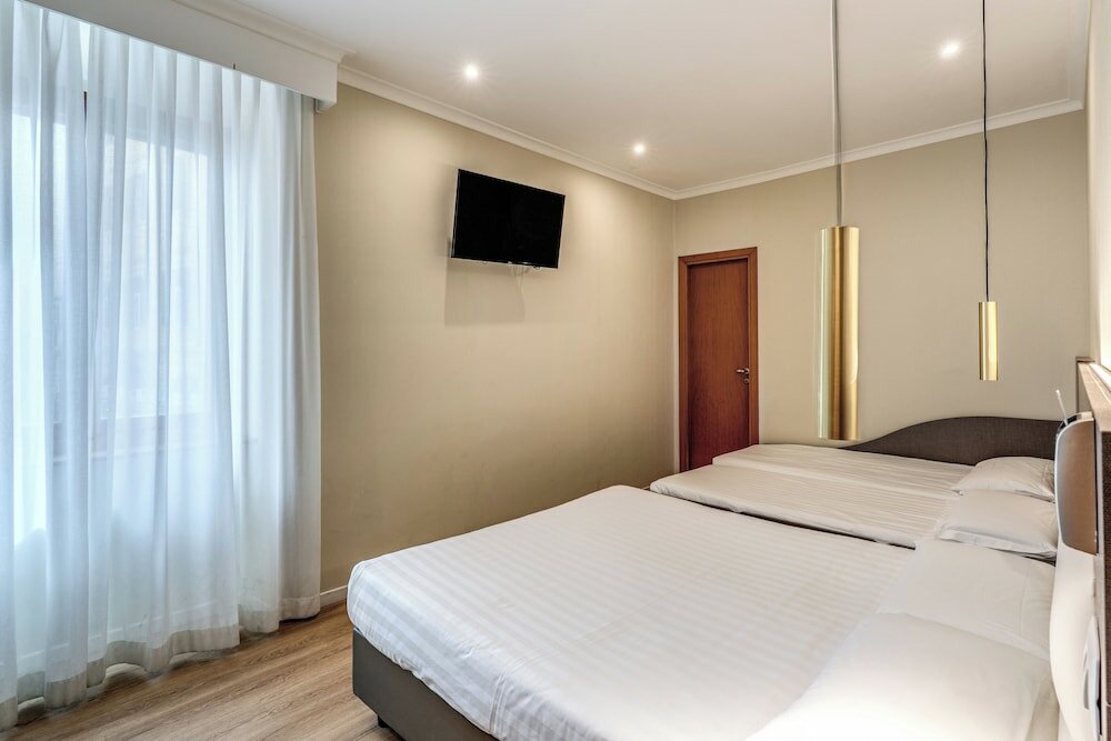 Фото Flower Garden Hotel Rome