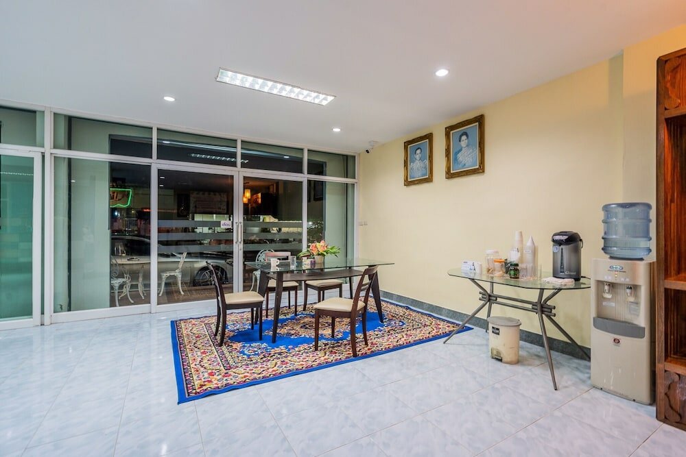 Фото Krabi Grand Place Hotel