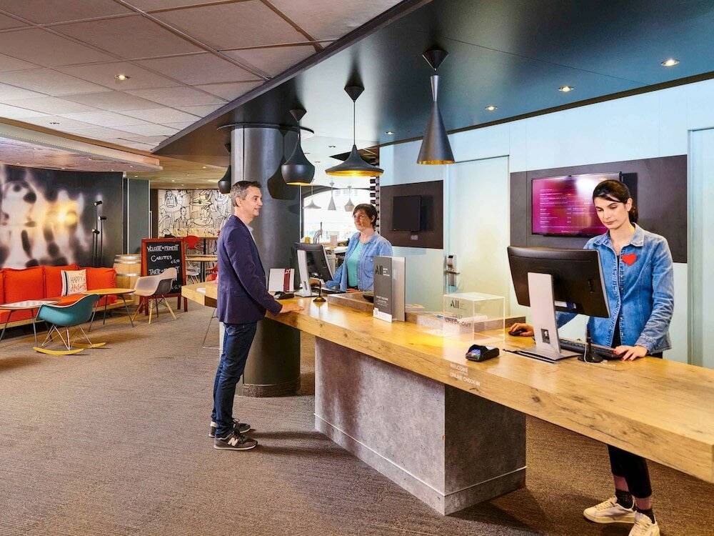 Фото Ibis Annecy Centre Vieille Ville