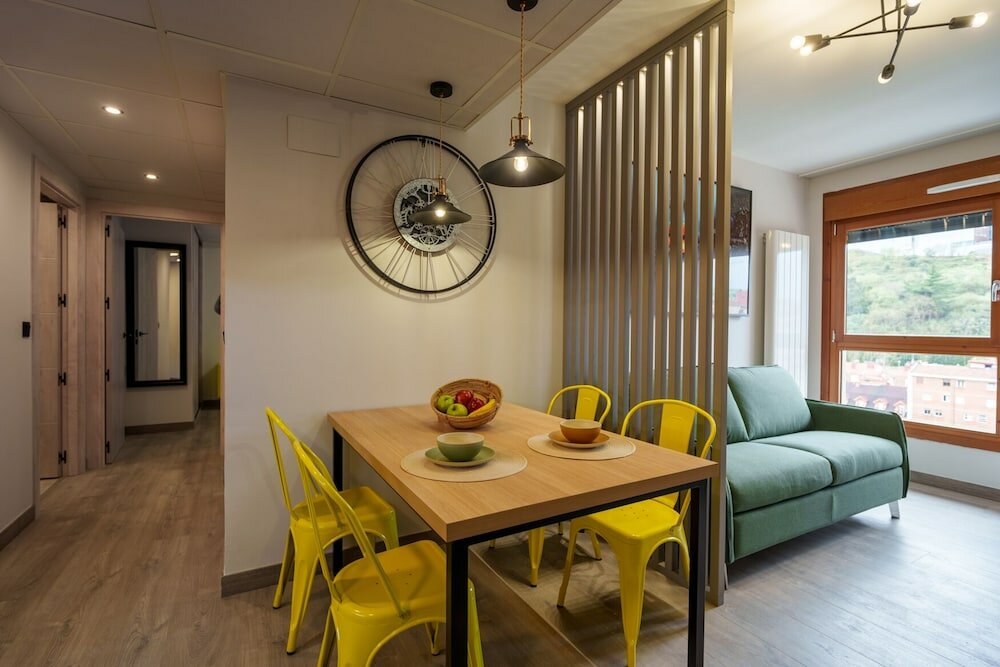 Фото Bilbao Apartamentos Atxuri