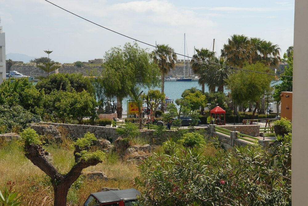 Фото Hotel Sonia