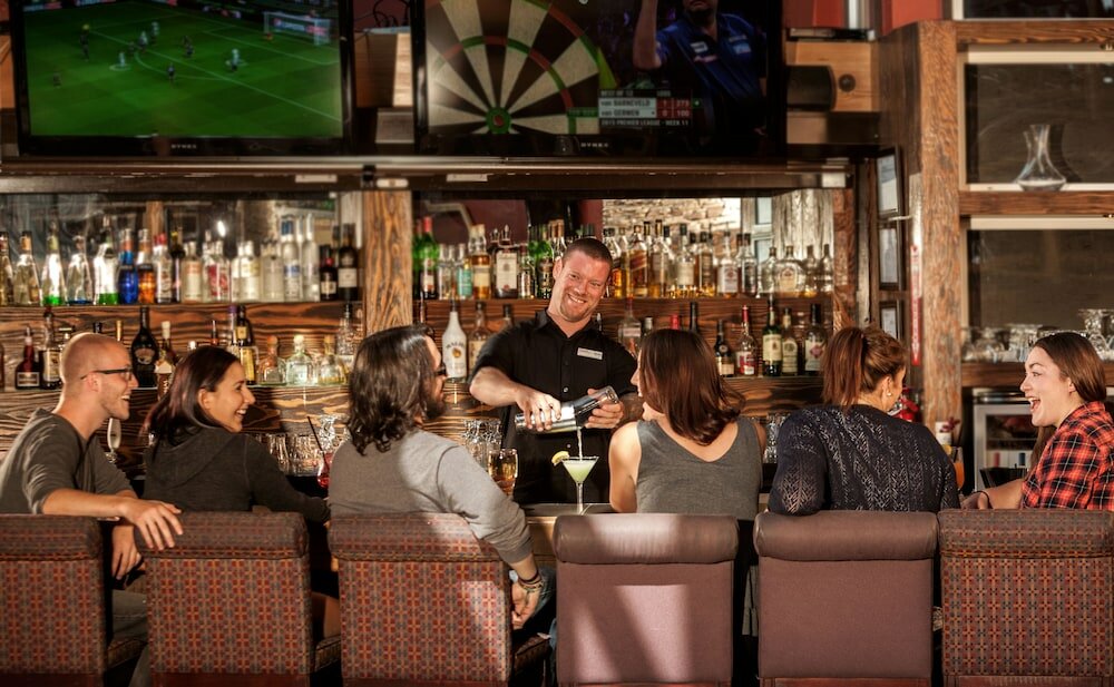 Фото Waterton Lakes Lodge Resort