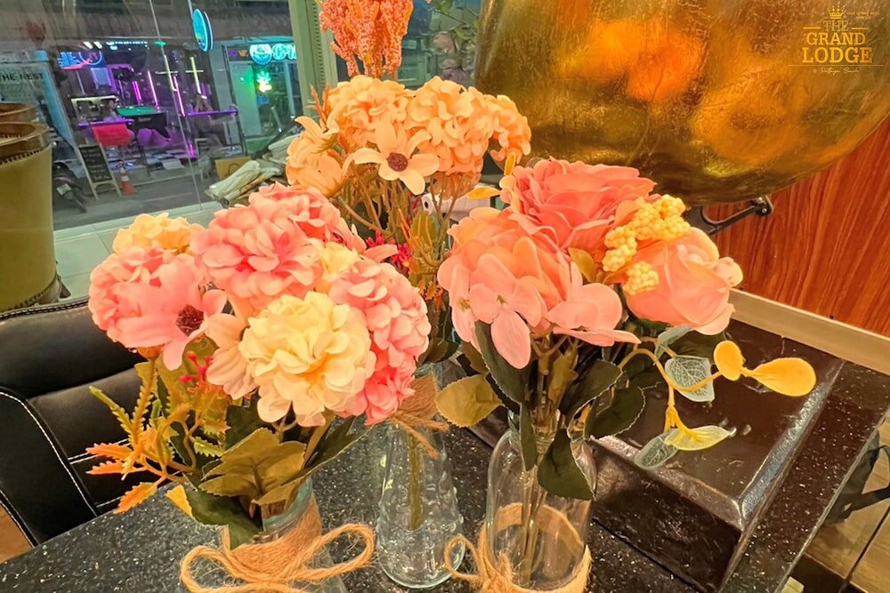 Фото The Grand Lodge Pattaya