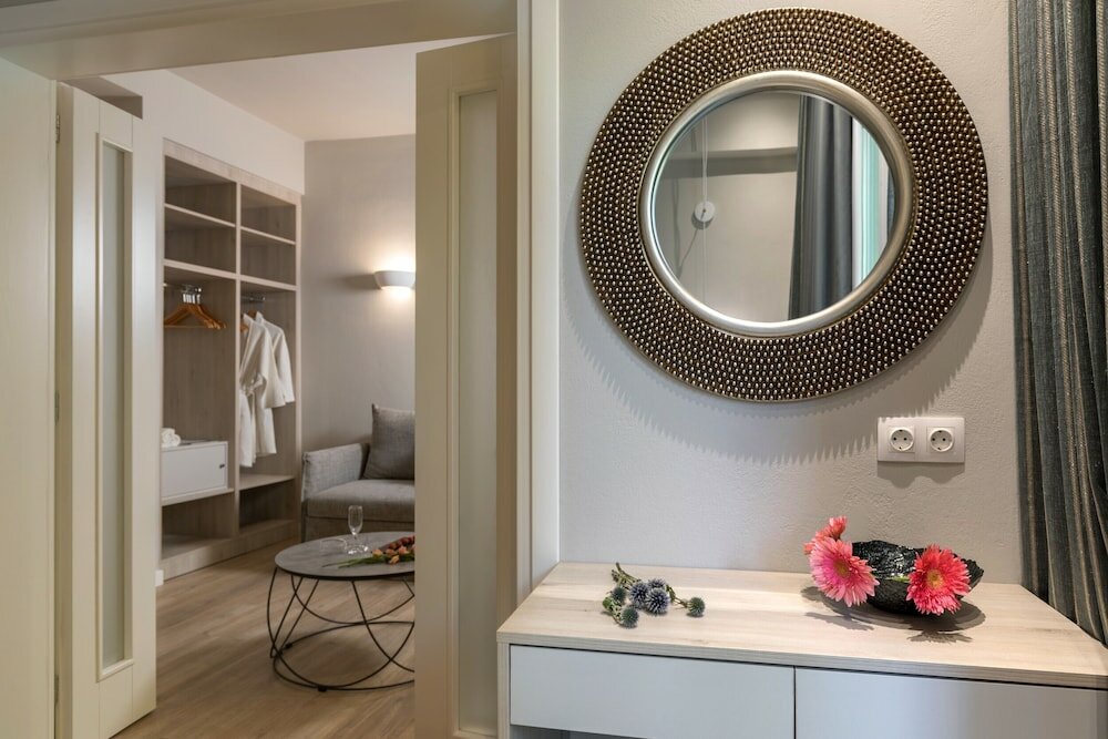 Фото Melina Oasis Boutique Hotel