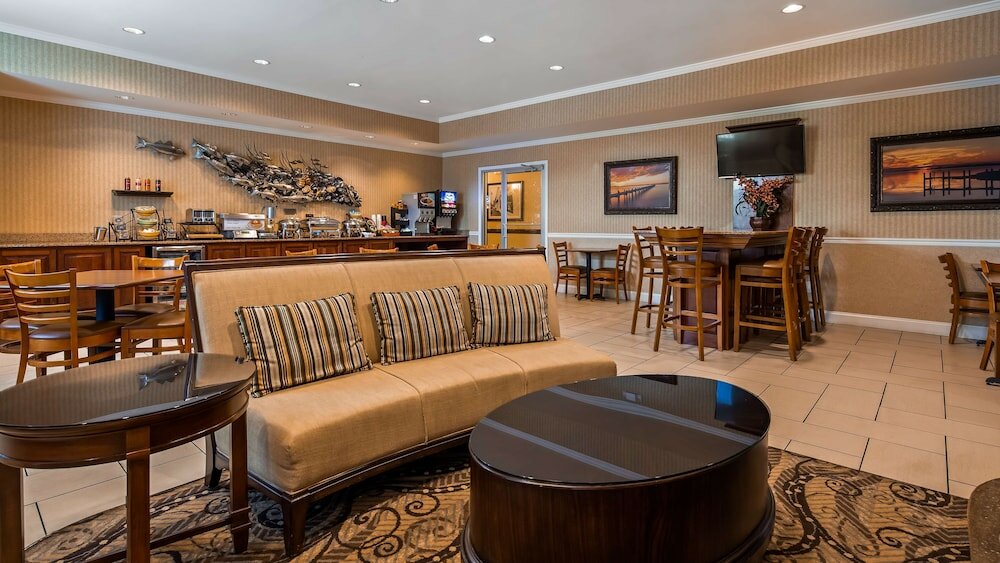 Фото Best Western Plus Easton Inn & Suites