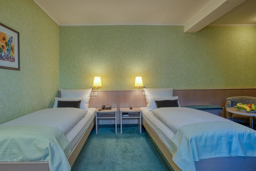 Фото Hotel Kischers Landhaus