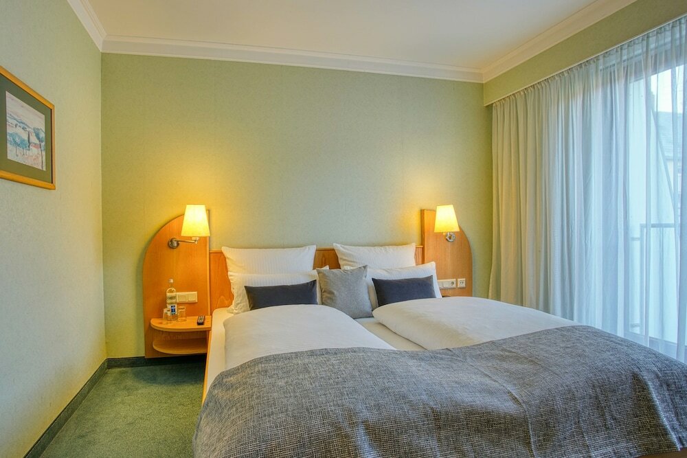 Фото Hotel Kischers Landhaus