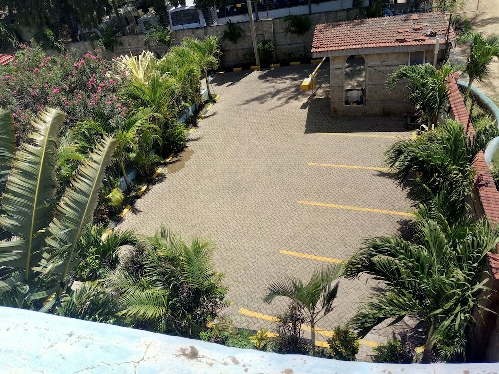 Фото Chamiachi Luxury Apartments