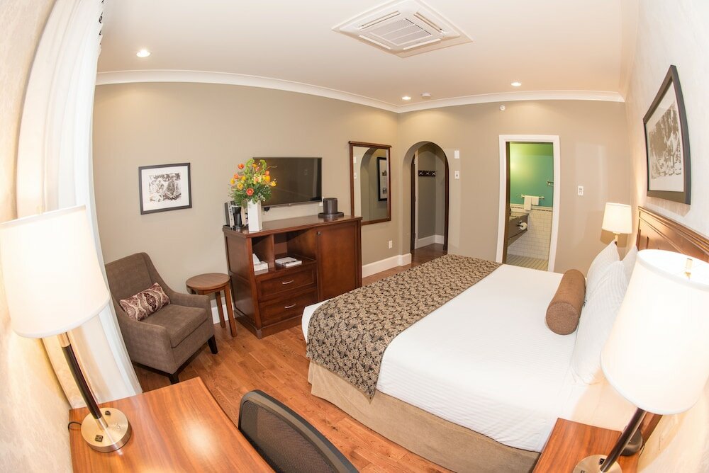 Фото Hume Hotel & SPA