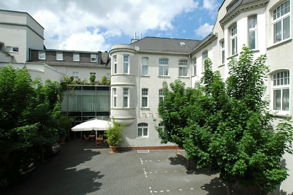 Фото отеля 4