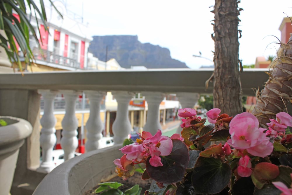 Фото Long Street Boutique Hotel