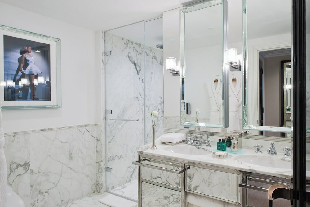 Фото The Wellesley Knightsbridge, a Luxury Collection Hotel, London