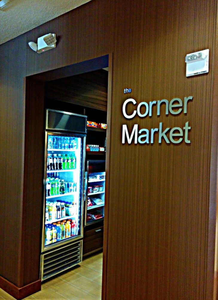 Фото Fairfield Inn by Marriott Orlando Airport