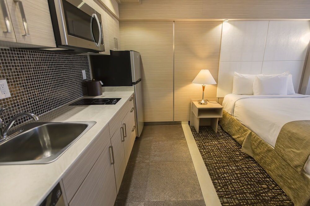 Фото Ocean Beach Palace Hotel and Suites