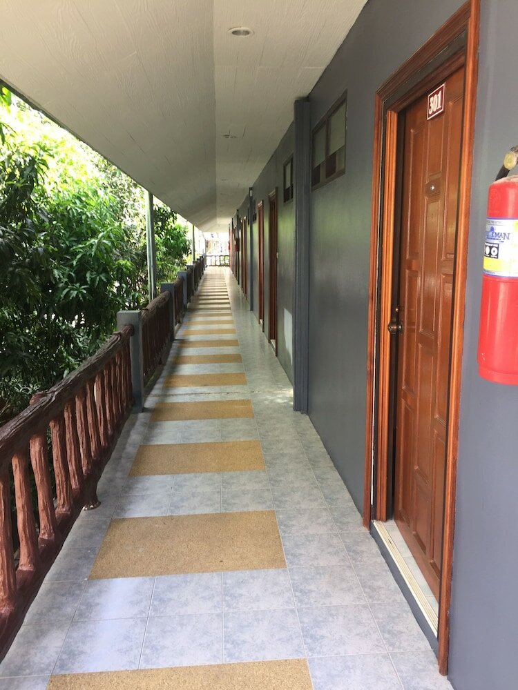 Фото Aonang Village Resort by Bunk