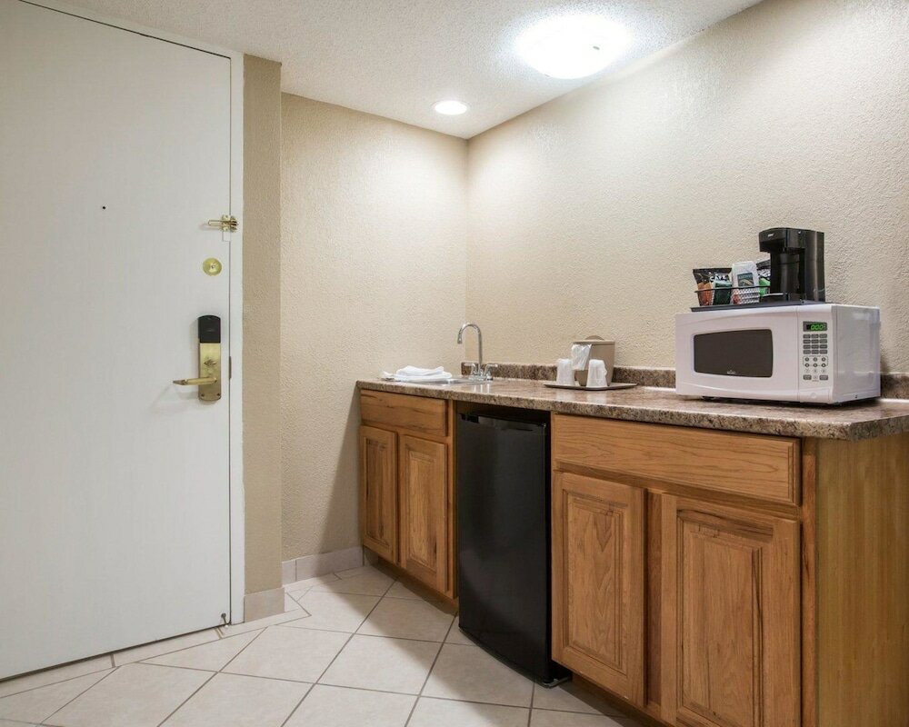 Фото Quality Inn Massena