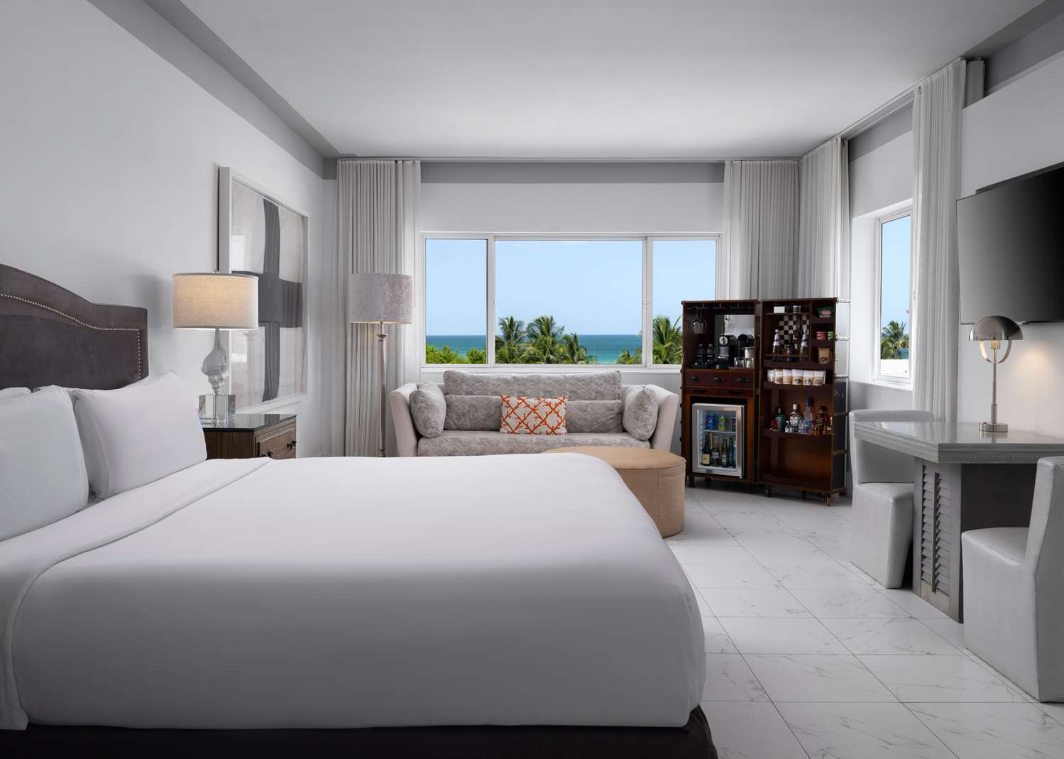 Фото Nautilus Sonesta Miami Beach