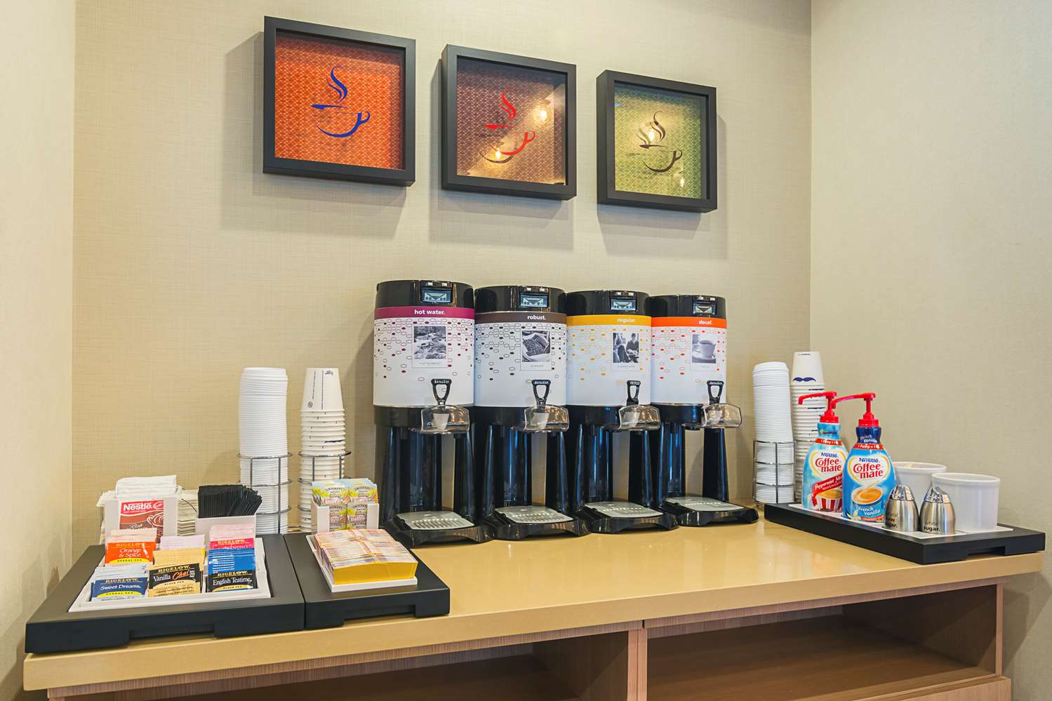 Фото Hampton Inn Chicago North-Loyola Station